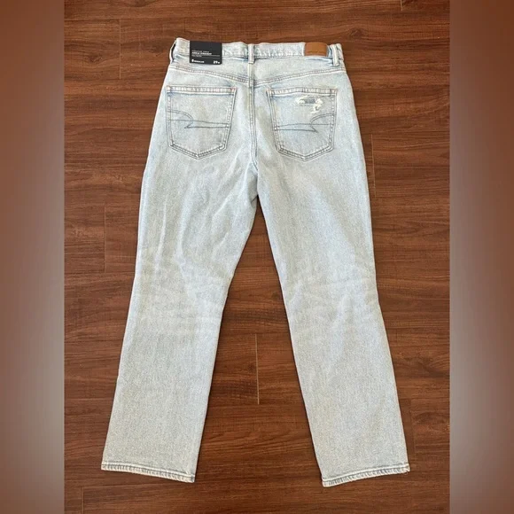 American Eagle High Rise Ankle Straight Jeans Size 8R - Picture 2 of 2
